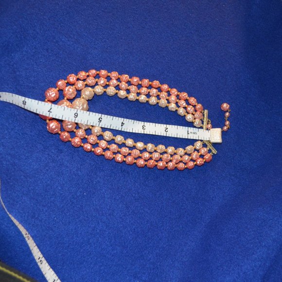 Necklace Adjustable Fastening India Acrylic Beads Three Lines Graduating Length - Picture 5 of 5